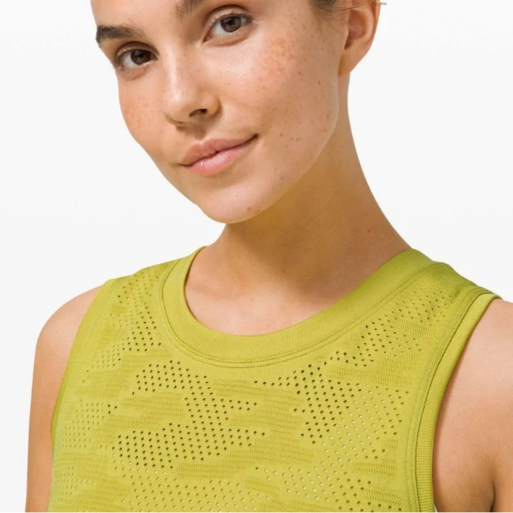 Lululemon Train to Be Tank *Camo - Picture 7 of 10